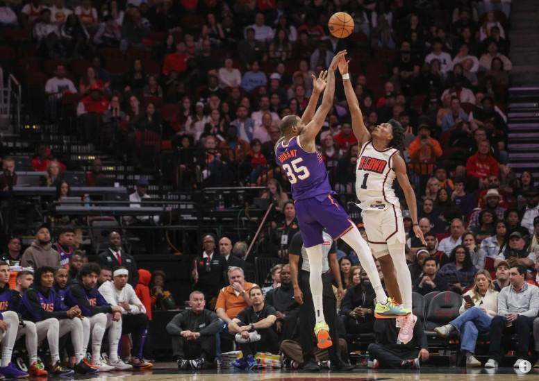 KAIYUNAPP-阿门：之前都会包夹防杜兰特；想到要和他同队我就开心地想笑